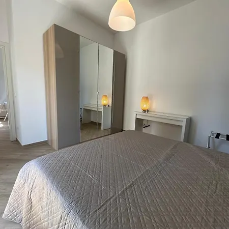 Casa Bavosa Via Cacciatore Salerno